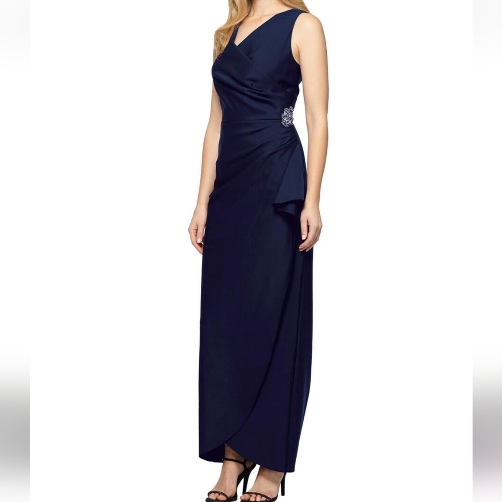 Alex Evenings Sleeveless V-Neck Wrap Waist Gown 134200 Navy Size 4